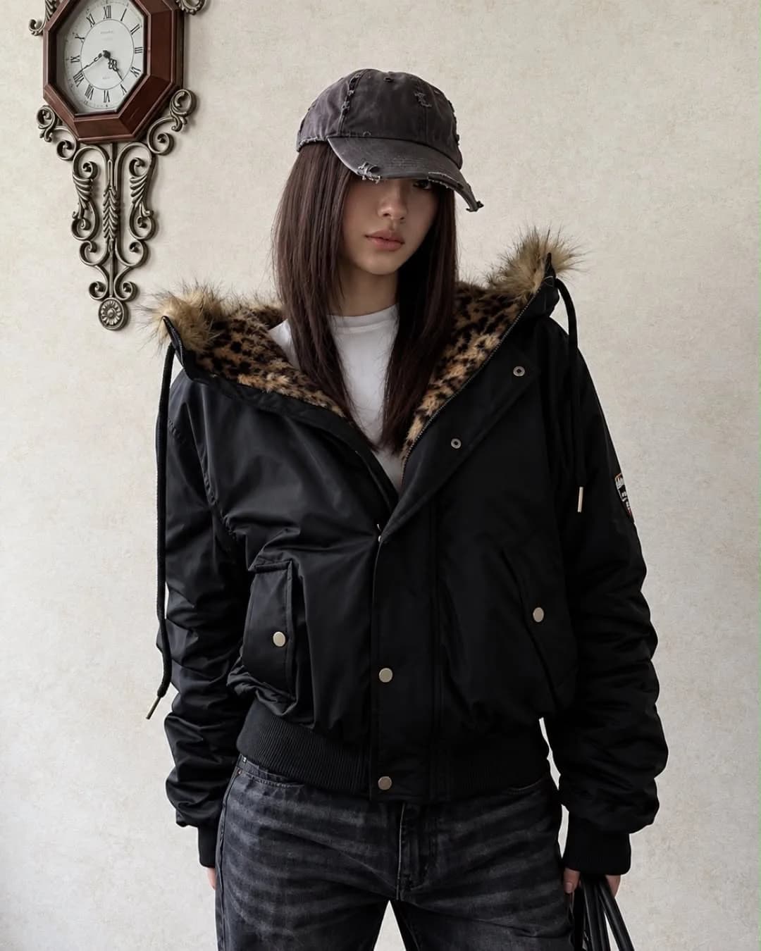 Fur Trimming Bomber Jacket 4