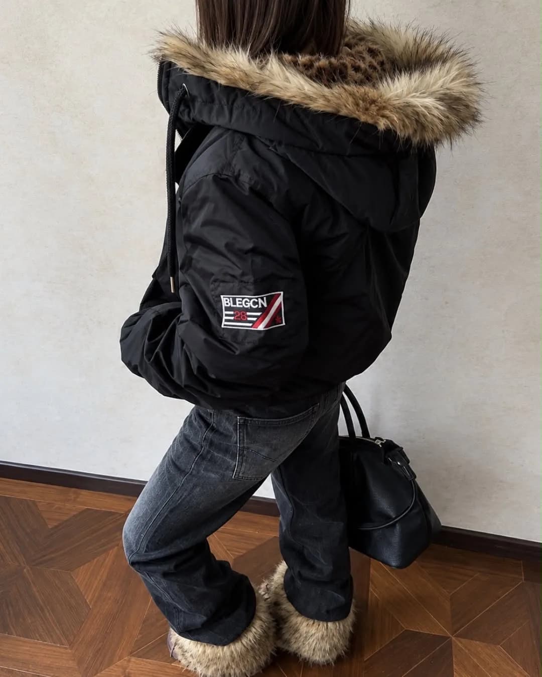 Fur Trimming Bomber Jacket 2