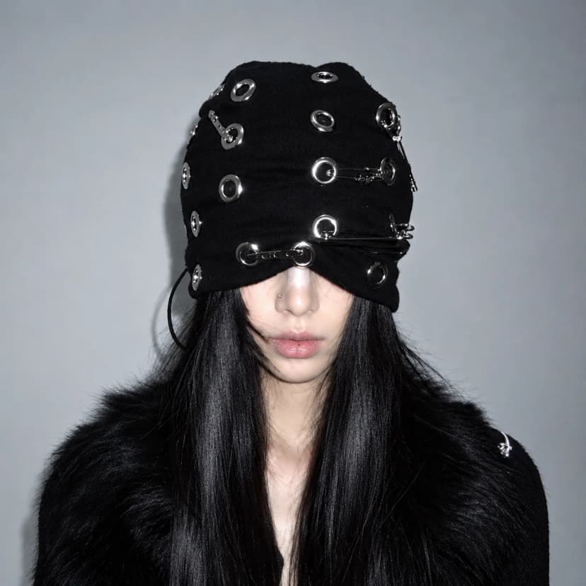 Grommet Lace-Up Beanie 사진 1/3