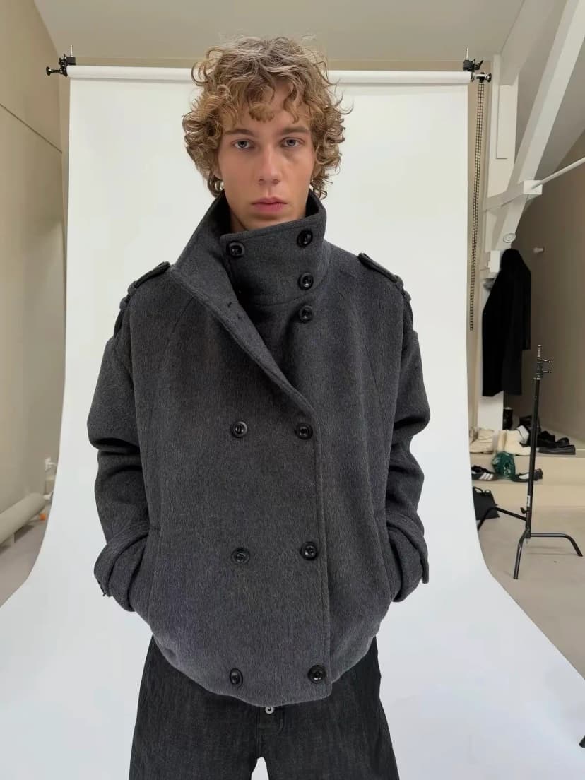 VOIDEN Sculpted High-Neck Wool Jacket 사진 1/6